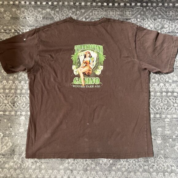 Vintage Tommy Bahama T Shirt Mens XXL Brown Casino Woman Graphic Logo Thrashed - Picture 6 of 6